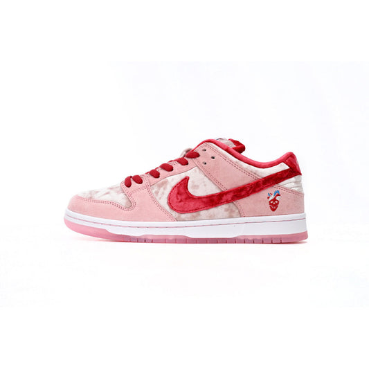 Nike SB Dunk Low "Strangelove"