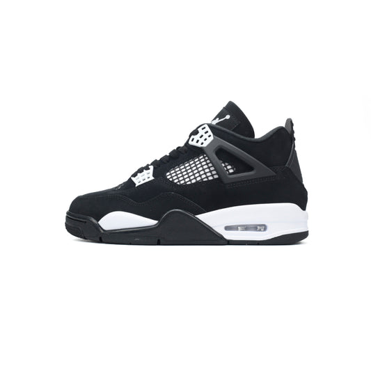 Air Jordan 4 "White Thunder"