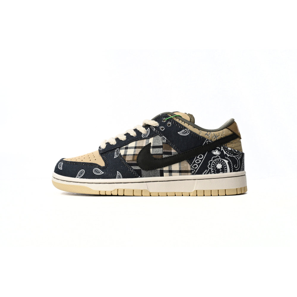 Nike SB Dunk Low x Travis Scott
