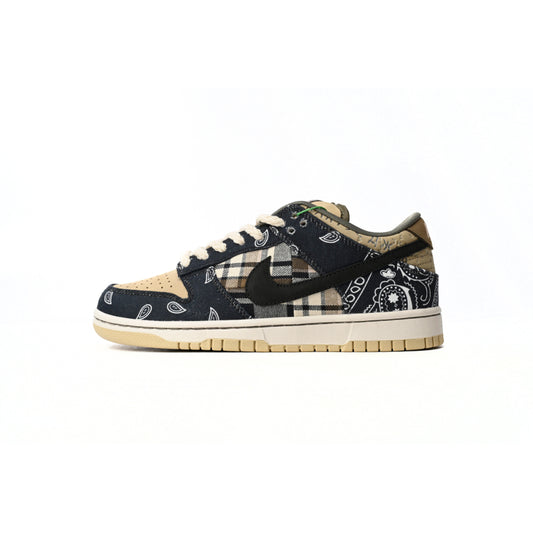 Nike SB Dunk Low x Travis Scott